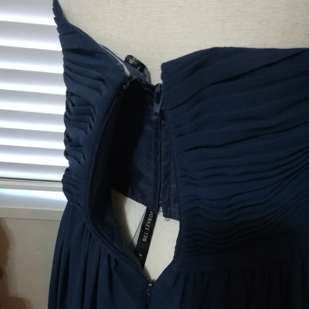 NWOT Stunning navy blue formal dress - Picture 7 of 12